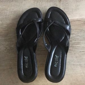 Black wedges size 6